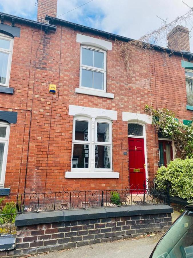 Cosy House With Garden & Parking, Sheffield Villa Exterior foto